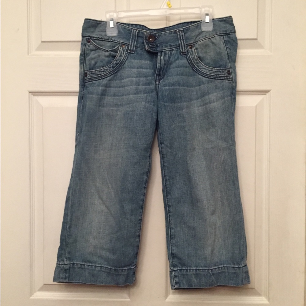 Jean capris